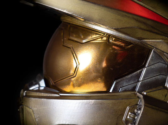 Halo Master Chief Helmet close up gold visor detail green Spartan Mjolnir armour helmet high detail cosplay prop